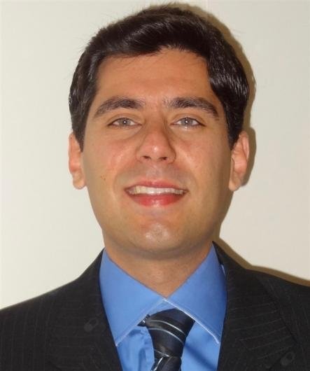 Dr. André de Souza Brito