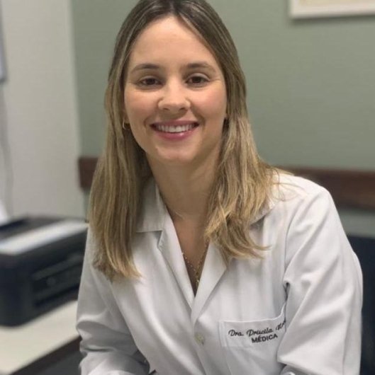 Dra. Priscila Ribeiro Novais