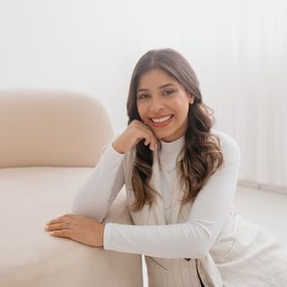 Dra. Sabrina Avelino
