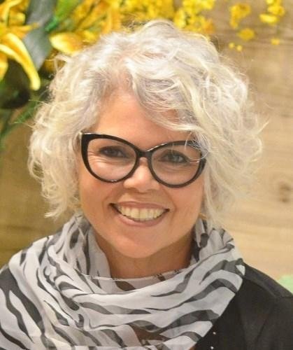 Dra. Lucia Coelho