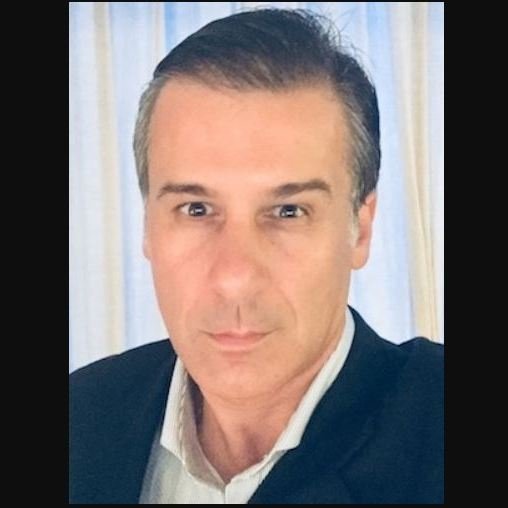 Dr. Guilherme Sangirardi de Melo Reis