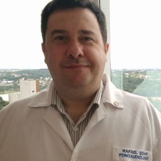 Dr. Rafael Soar .