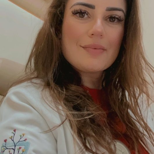 Dra. Adriane Bolzan