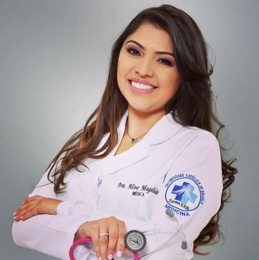 Dra. Aline Magalhães