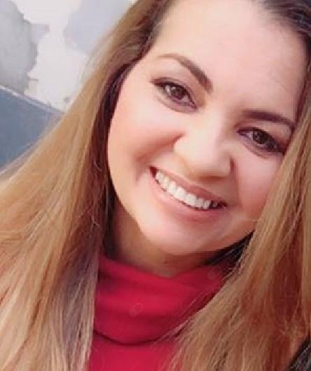 Luciane Maria Santos