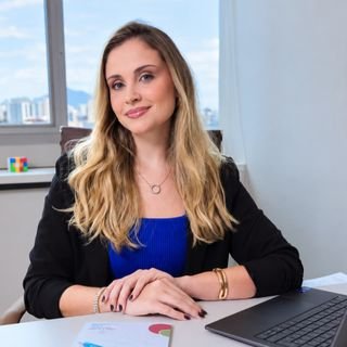 Dra. Paula Schell