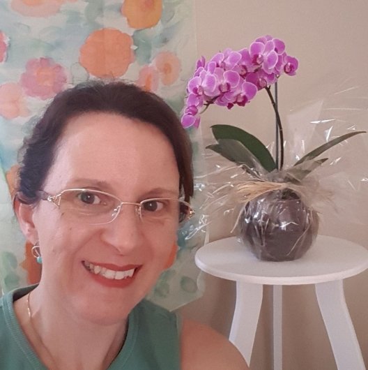 Prof. Eliani Maria Alves de Almeida Santos