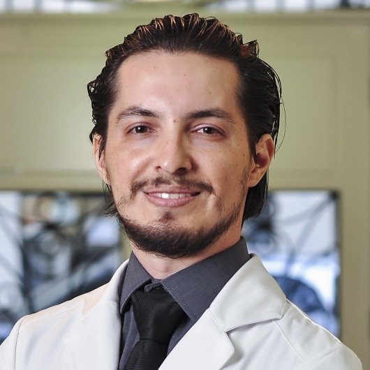 Dr. Rafael Krasouski