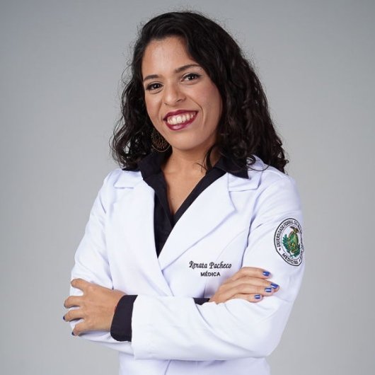 Dra. Renata Cristina de Paiva Pacheco