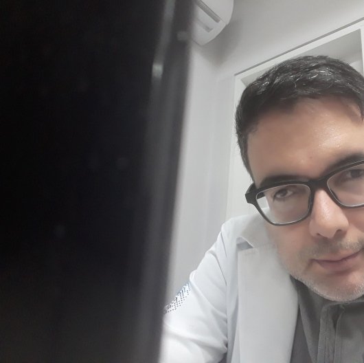 Dr. Márcio Carneiro