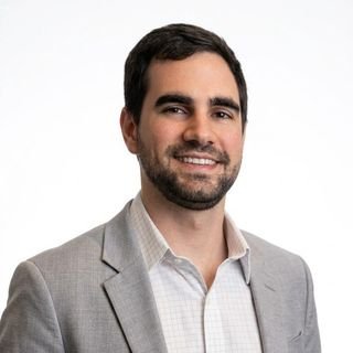 Dr. Vinícius Ramos Machado