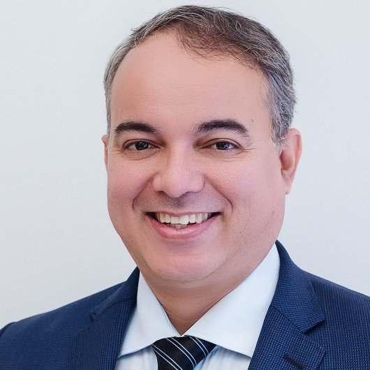 Dr. Rodrigo Esteves Andreu