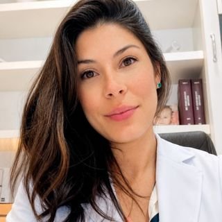 Dra. Aline Gagliano de Alencar