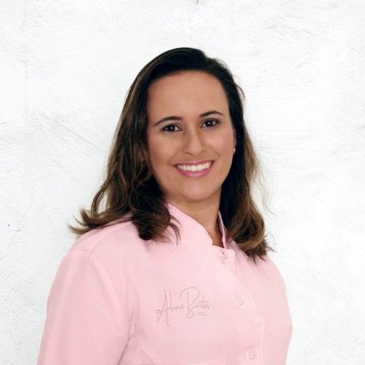 Dra. Aline Brites