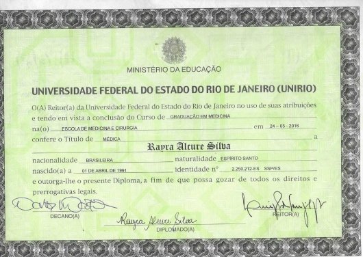 Dra. Rayra Alcure Silva