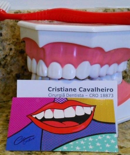 Dra. Cristiane Cavalheiro