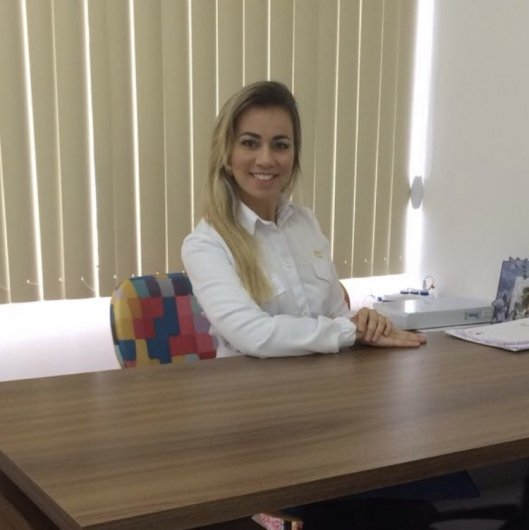 Dra. Juliana Magalhães De Brito