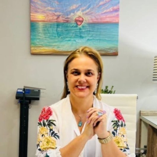 Dra. Marcela Muniz