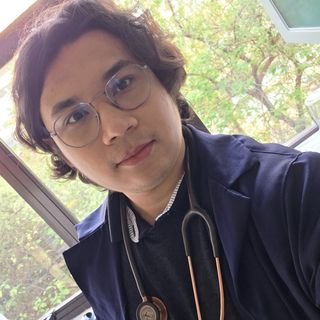 Dr. Lucas Zanola