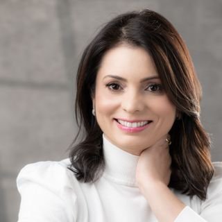 Dra. Cristiane Mendes Da Silva