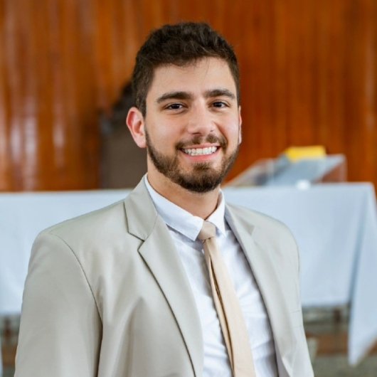 Dr. Bruno C. Bueno