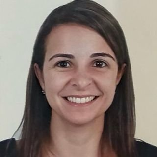 Prof. Carem Elias Junqueira