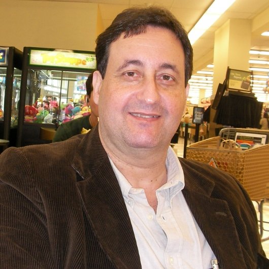 Dr. Yuri Jussara