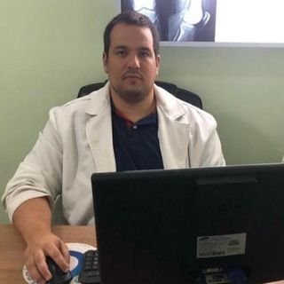 Dr. Eduardo Xavier Freire Almada