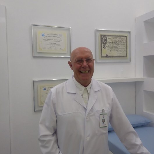 Dr. Pedro Savino