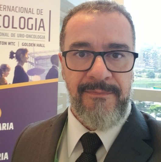 Dr. Cyro Cezar de Oliveira