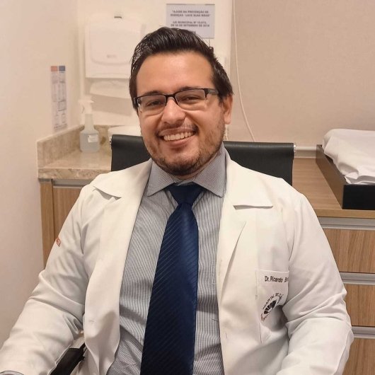 Dr. Ricardo Brioschi