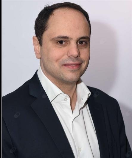 Dr. Alessandro Capatti Alves