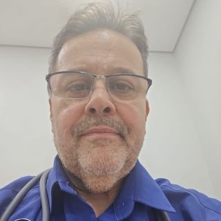 Dr. Marcello Freitas