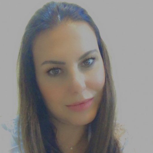 Junia Linardi Tavora