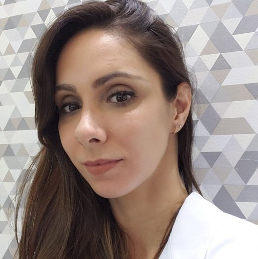 Dra. Aline Cardoso