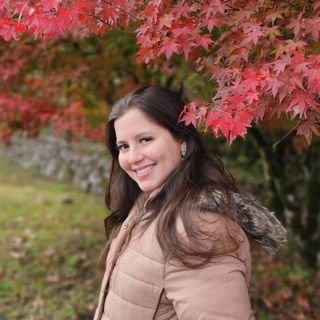 Dra. Juliana Araújo Guimarães