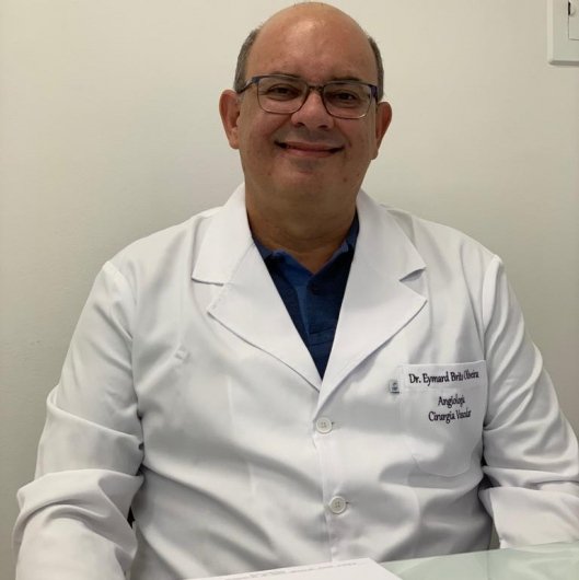 Dr. Eymard Francisco Brito de Oliveira
