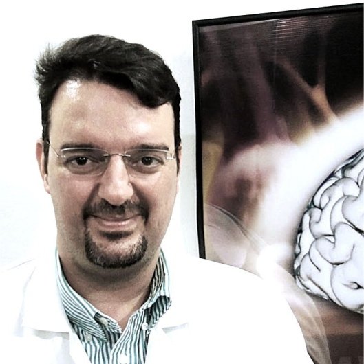 Dr. Eric Grossi Morato