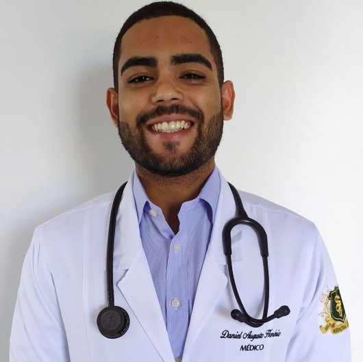 Dr. Daniel Augusto Honório