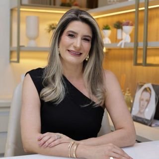 Dra. Jaqueline Fernandes Coelho Barbosa