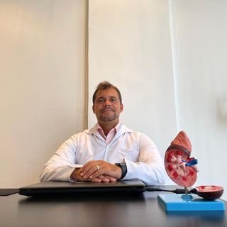 Dr. Diogo Taveira