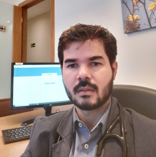 Dr. Thiago Germano Oliveira De Siqueira