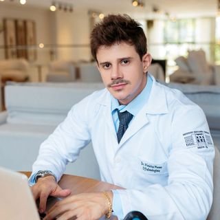 Dr. Vinicius Freitas Nunes