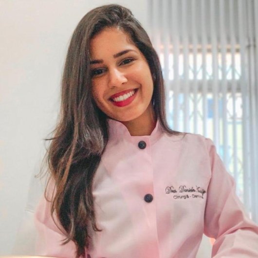 Dra. Daniela Araújo