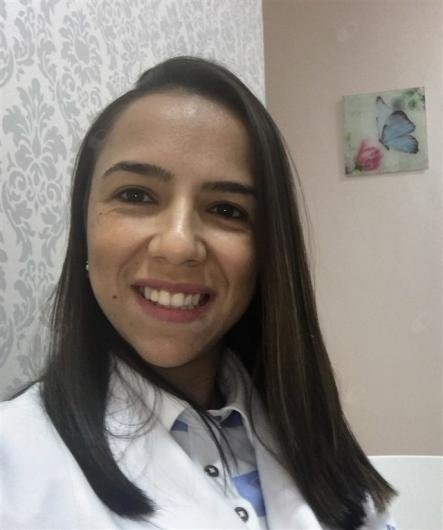 Dra. Aline Bonfim dos Santos