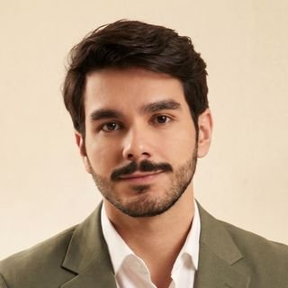Dr. Fernando Alves