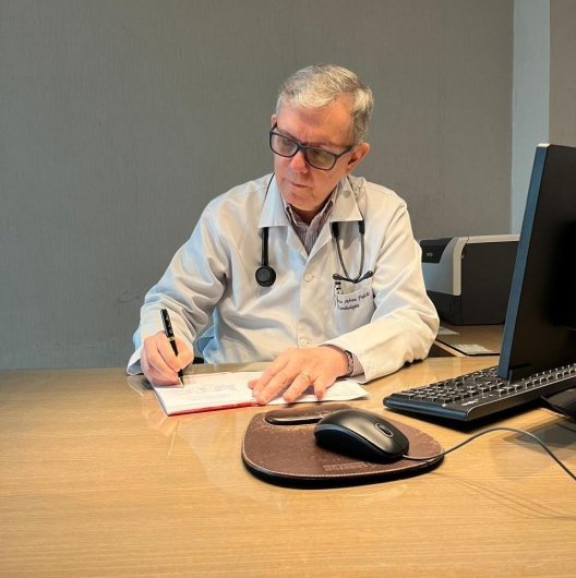 Dr. Creso Abreu Falcão