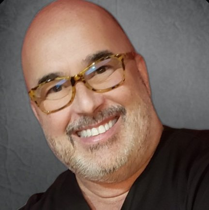 Dr. Ricardo Valls