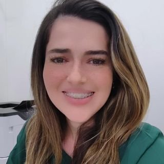 Dra. Jessica Luiza Clemente De Oliveira