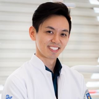 Dr. Felipe Kenji Takeda .